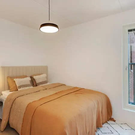 Upouusi Kaksio Lippajarvella Apartmán *